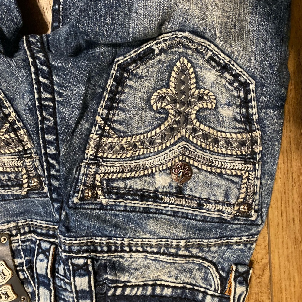 Rock revival “Earlin” boot cut jeans.